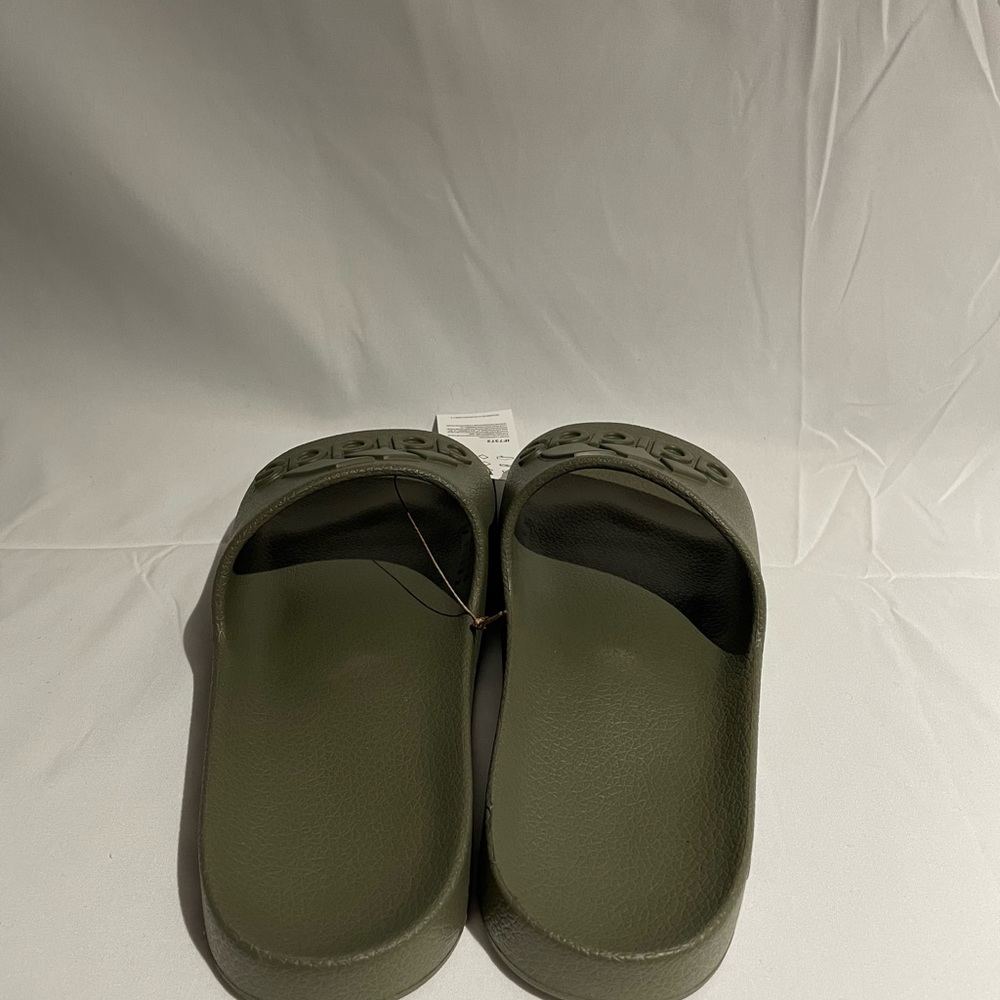 Adidas Adilette Slip-on Quick-Dry Aqua Slides Olive Green Size 8M, 9W IF7372 - Picture 4 of 6